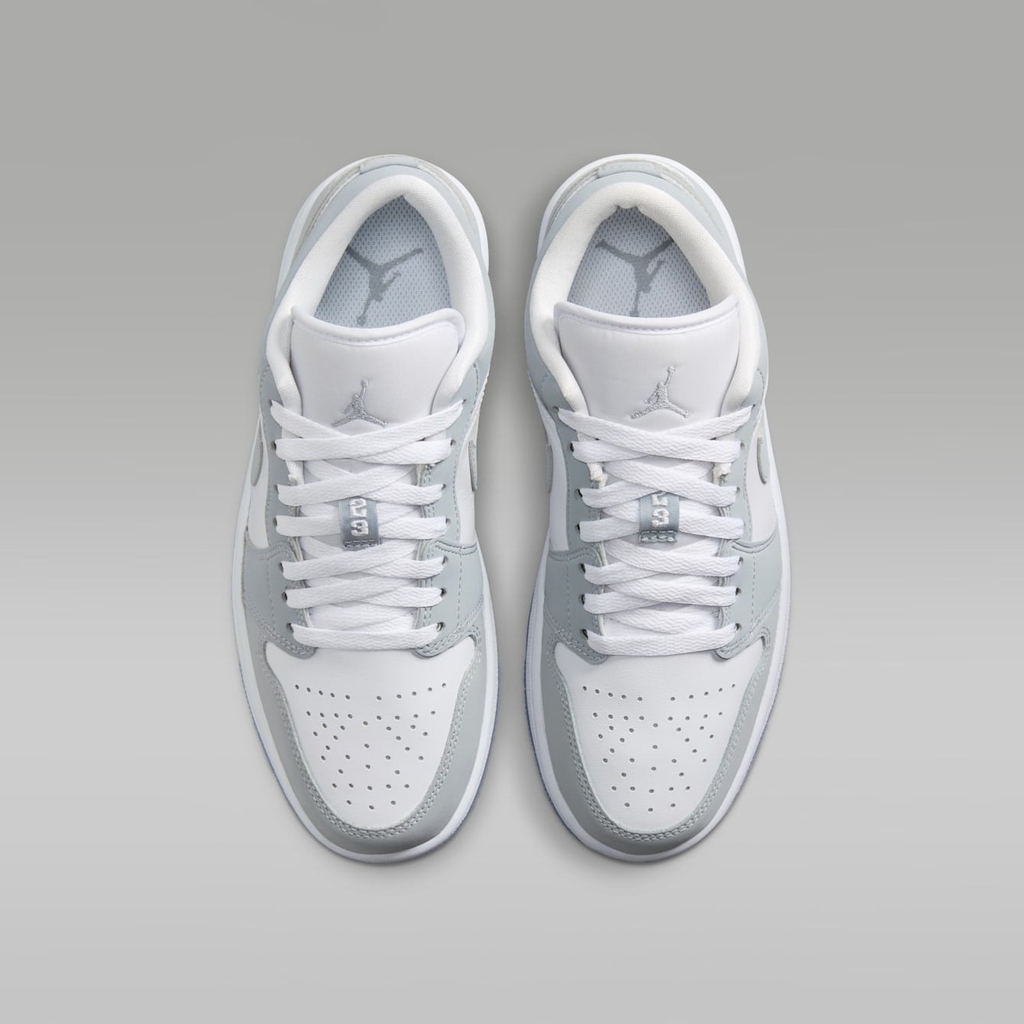 Giày bóng rổ Air Jordan 1 Low Nike Nữ DC0774-105