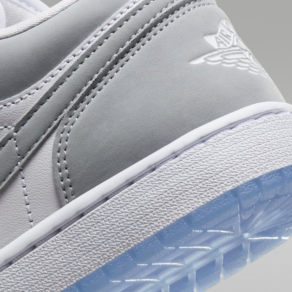 Giày bóng rổ Air Jordan 1 Low Nike Nữ DC0774-105