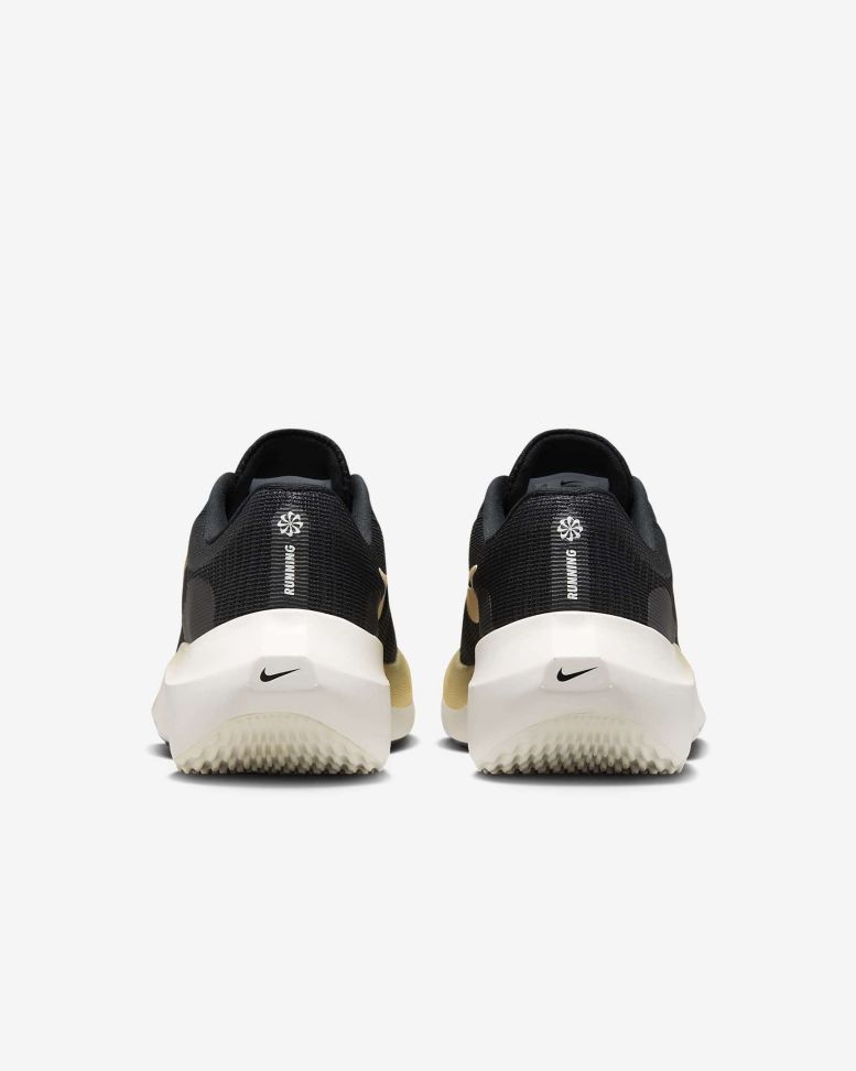 Giày chạy bộ nam Nike ZOOM FLY 5 DM8968-002