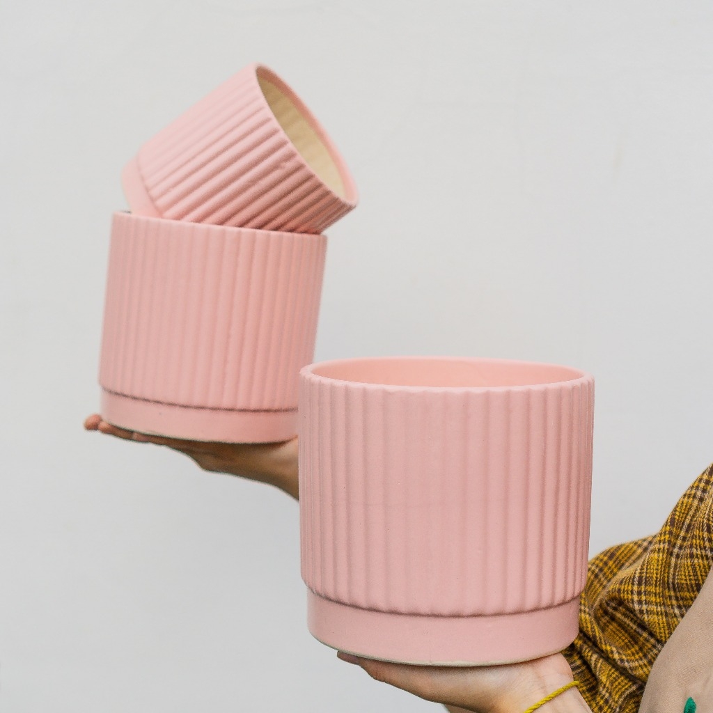 Chậu Trụ Kẻ Pastel