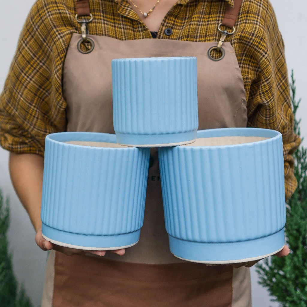 Chậu Trụ Kẻ Pastel