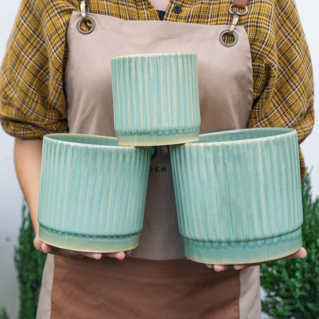 Chậu Trụ Kẻ Vintage