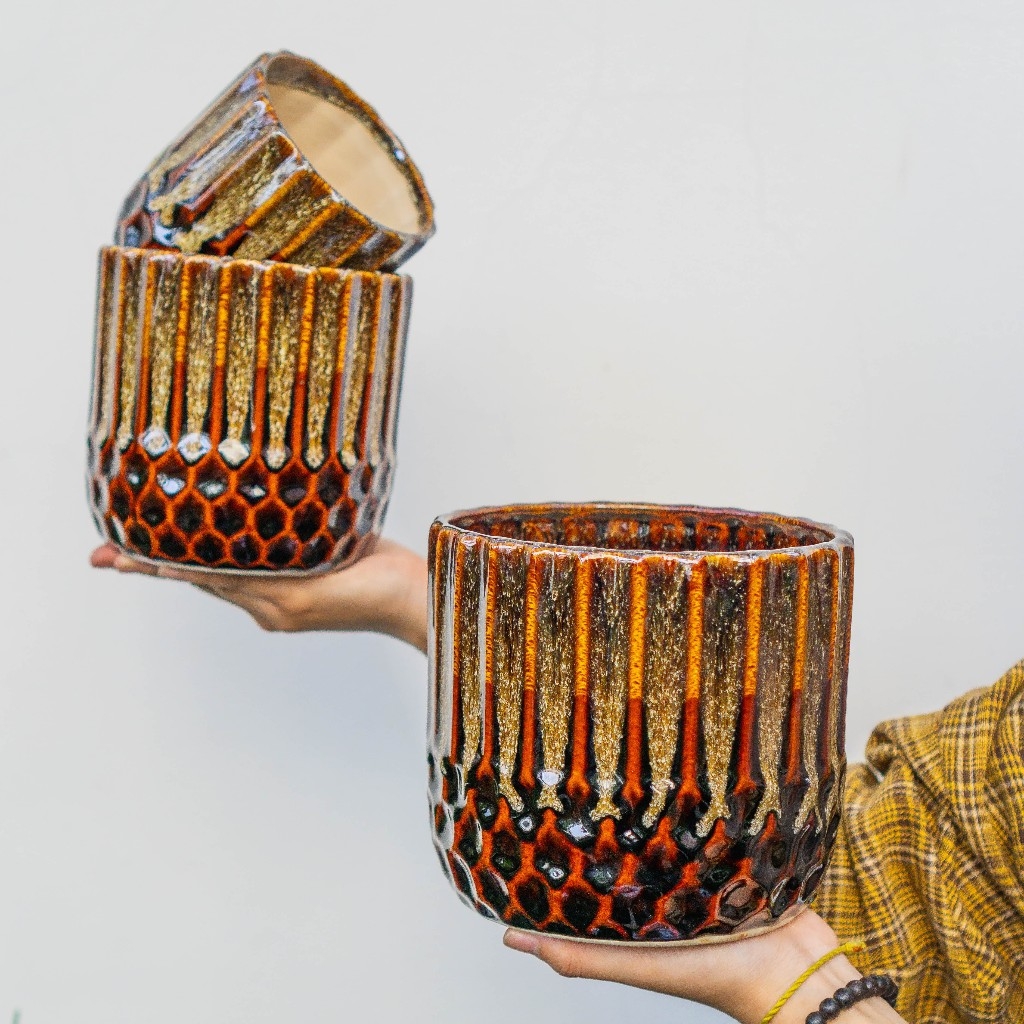 Trụ kẻ kim cương hỏa biến