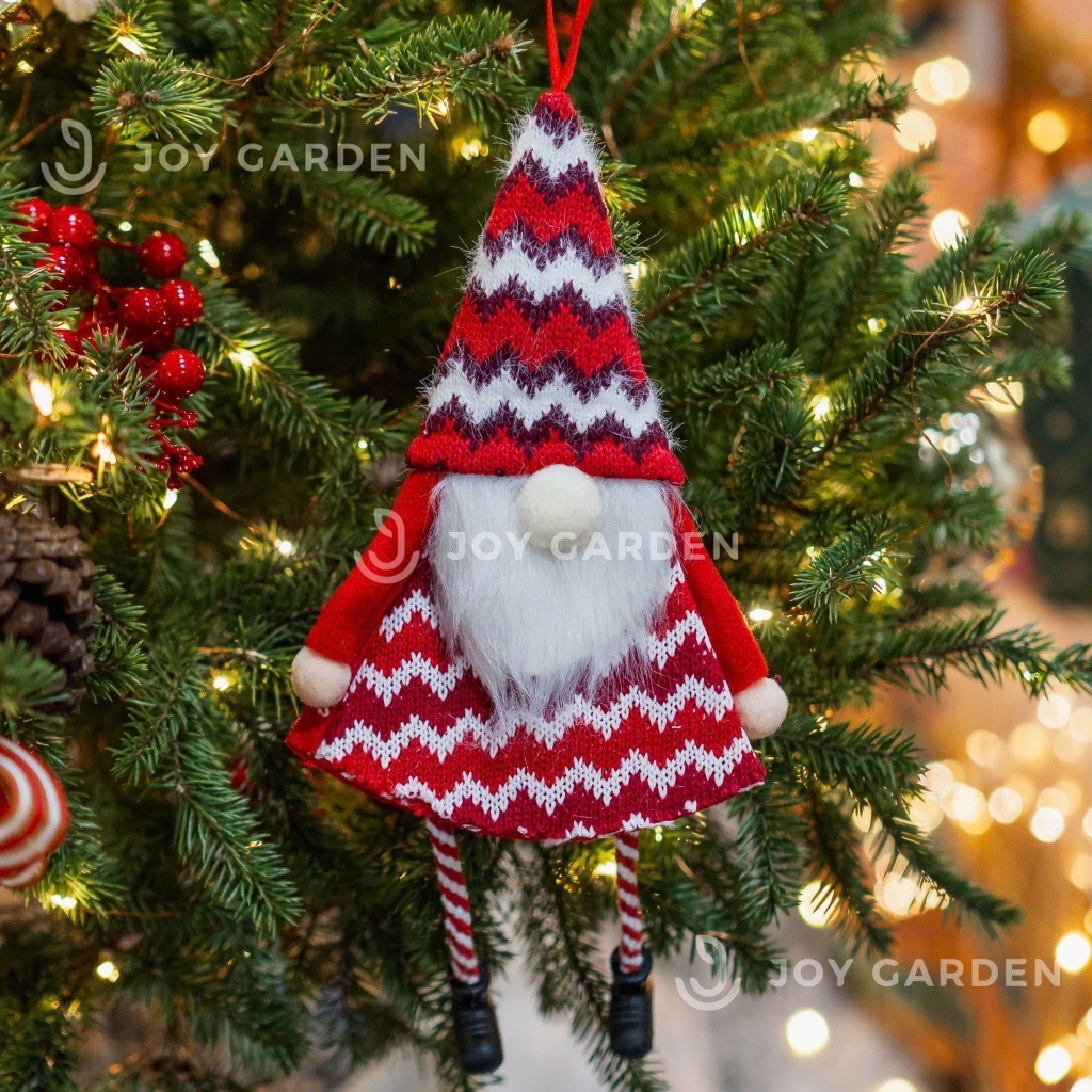 Thần lùn treo cây thông phong cách Bắc Âu