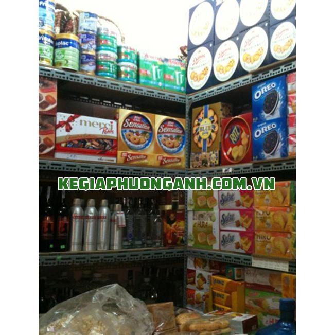 Kệ giá siêu thị