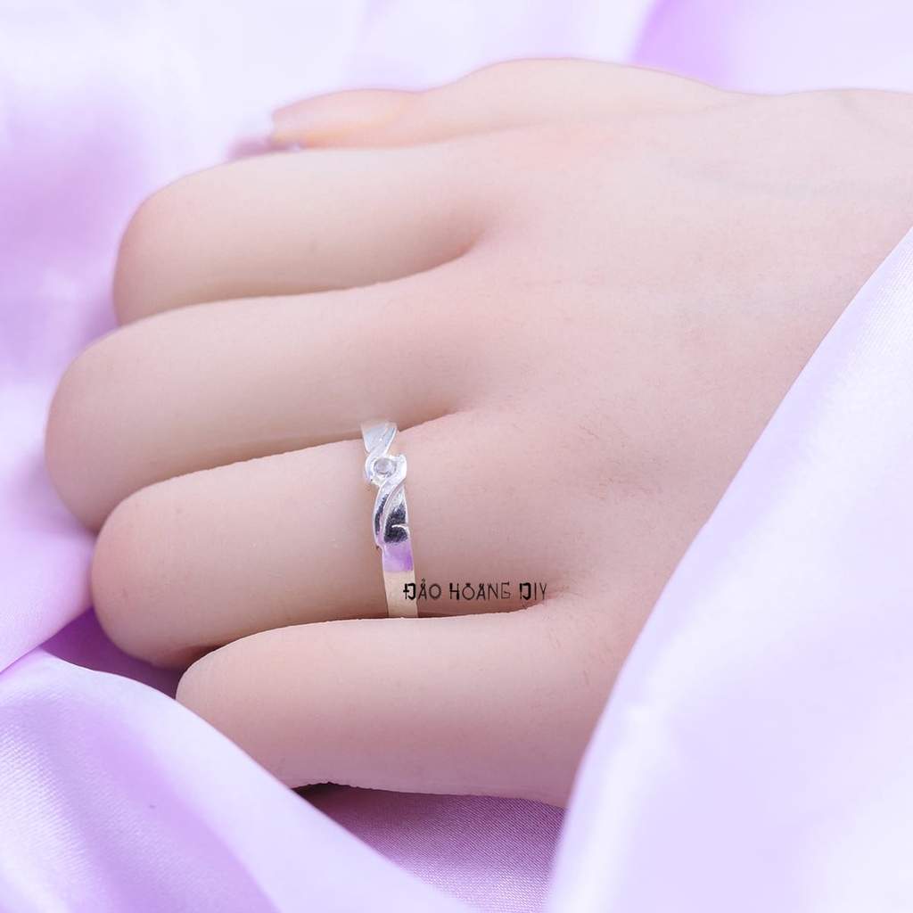 Nhẫn Bạc Cặp Đôi Nam Nữ Đính Đá N2408300004