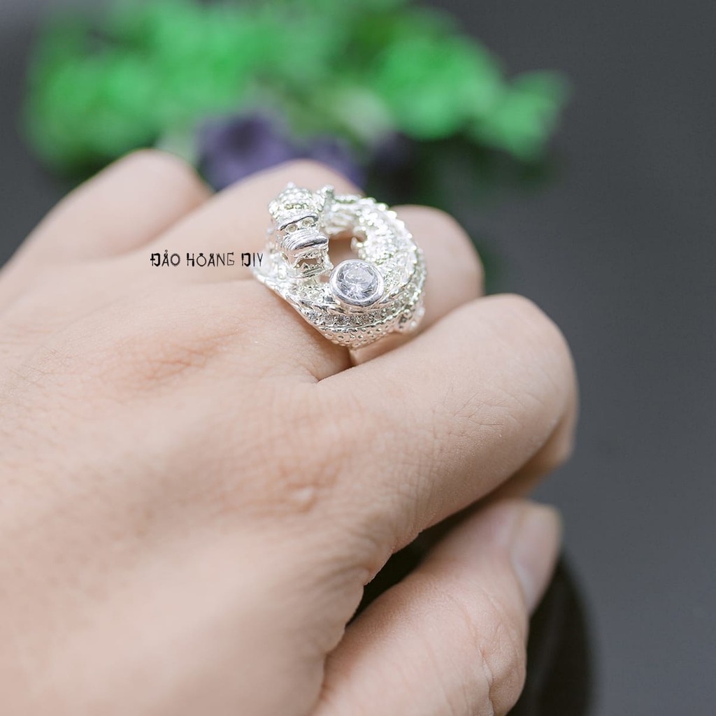 Nhẫn Bạc Nam Trơn Ít Đá N2408200027