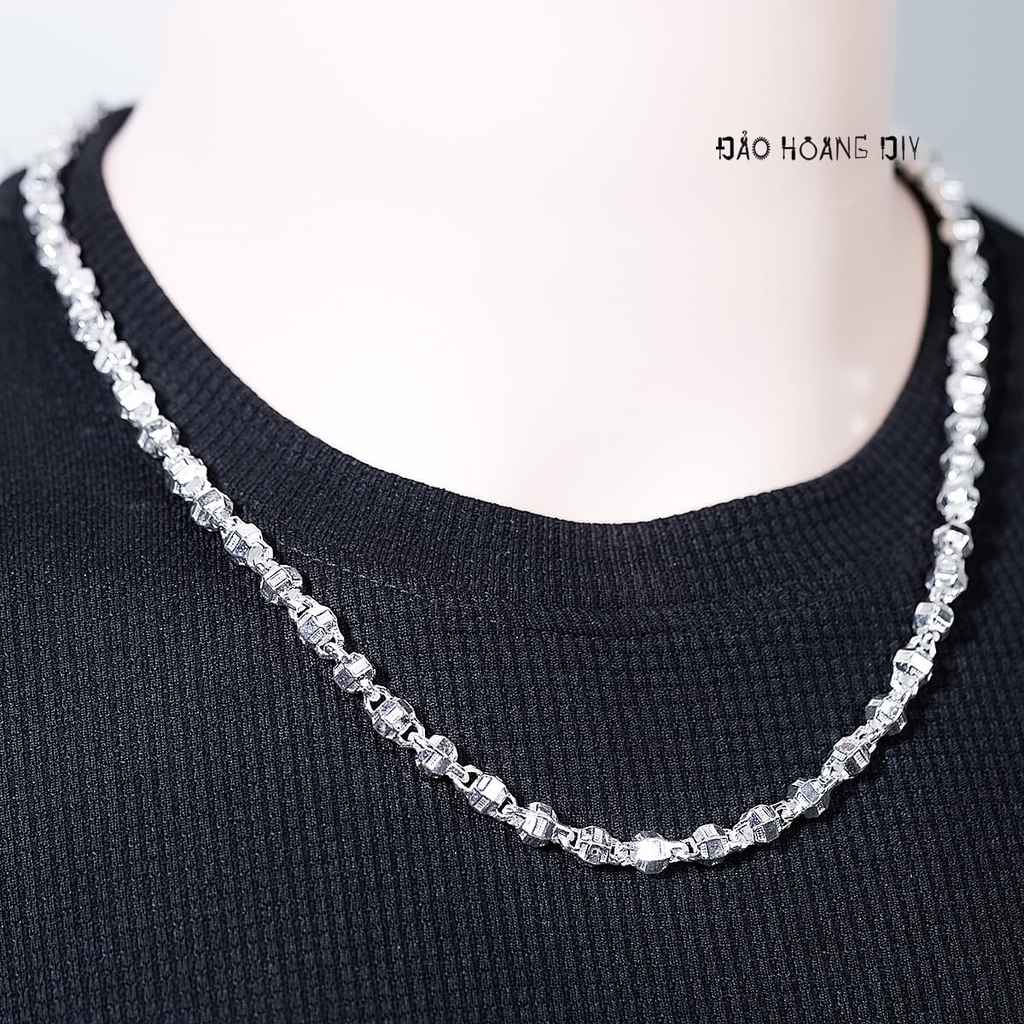 Dây Chuyền Bạc Nam Dáng Hạt Tròn Kiểu Phay Ít D2411230001