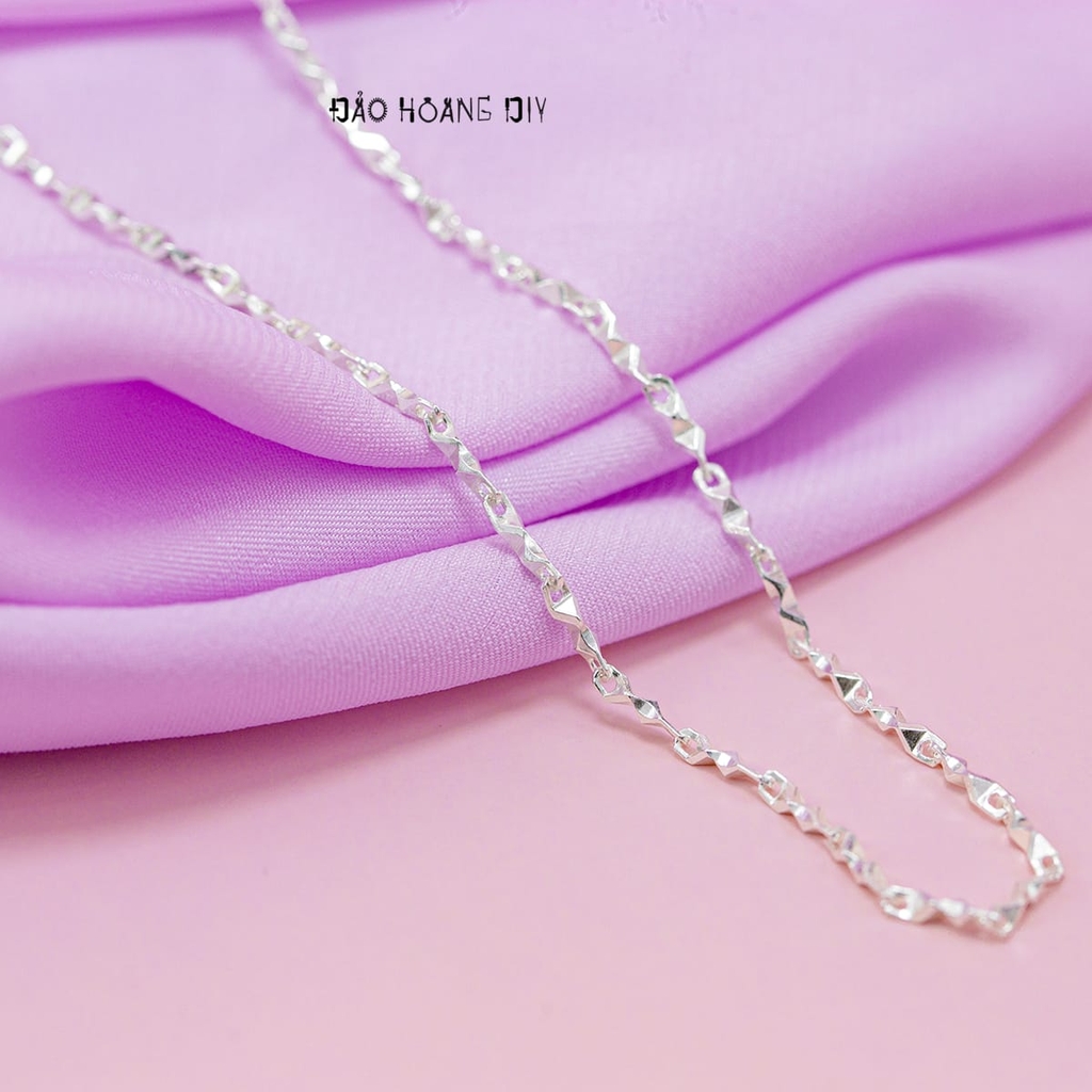 Dây Chuyền Bạc Cho Bé Kiểu Sợi Đặc Hình Thoi Bền Đẹp D2411160009