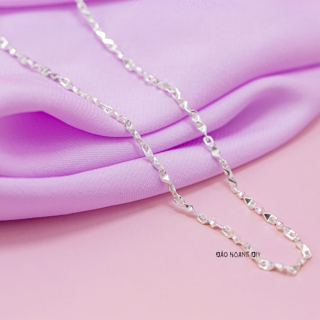 Dây Chuyền Bạc Nữ Kiểu Sợi Đặc Hình Thoi Bền Đẹp D2411160010
