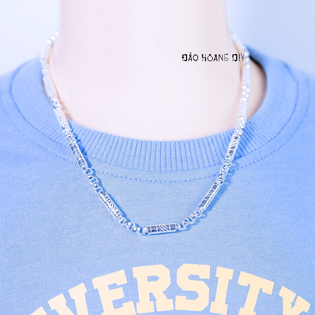 Dây Chuyền Bạc Cho Bé Kiểu Ống Đúc Dài Khắc Chéo D2411120001