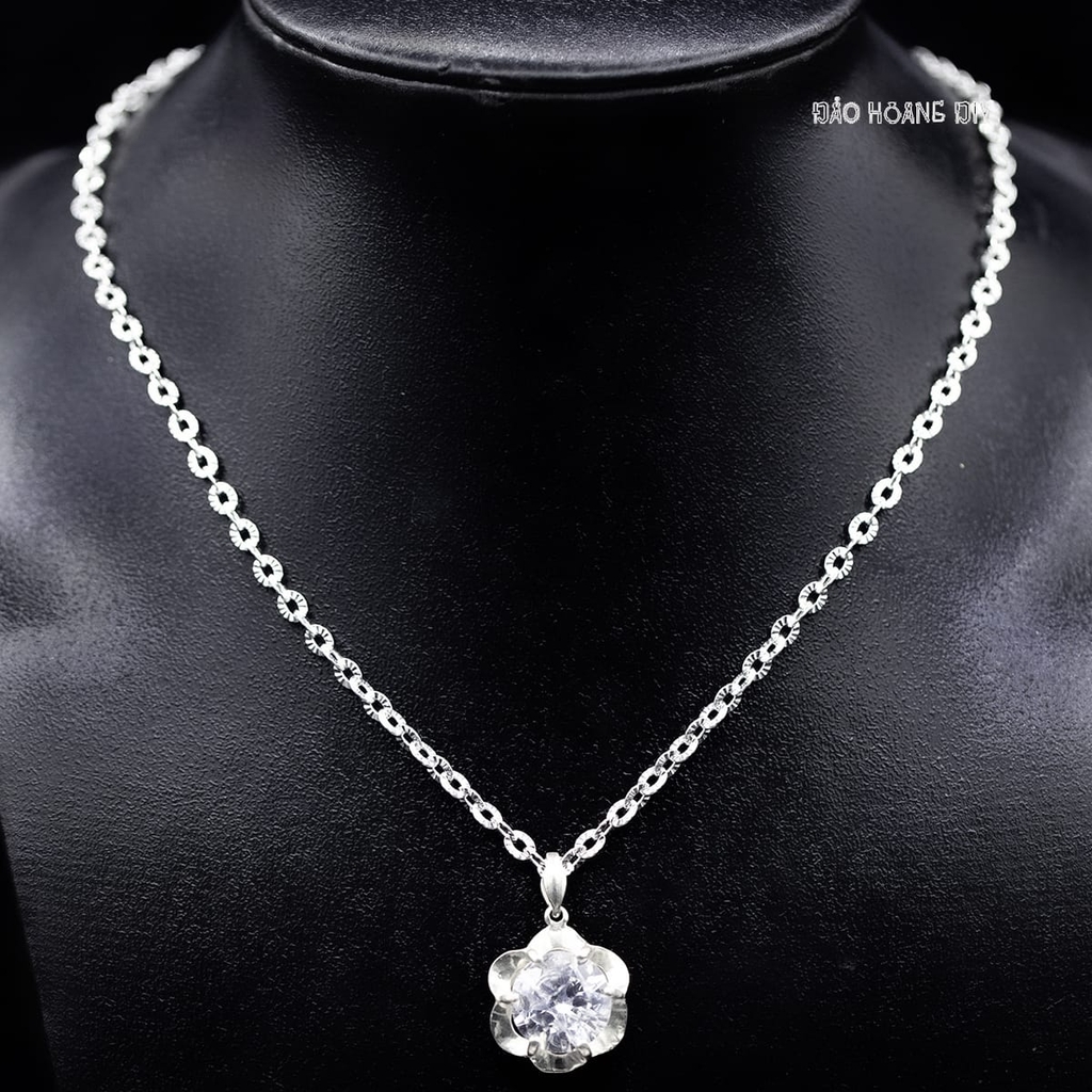 Mặt Dây Chuyền Bạc Nữ Phong Thủy Hoa 6 Cánh Trơn Đá Trắng M2409250036