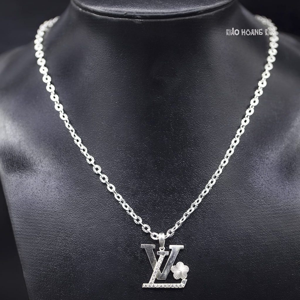 Mặt Dây Chuyền Bạc Nữ Logo LV Trơn Ít Đá Bông Hoa Nhỏ M2409220025
