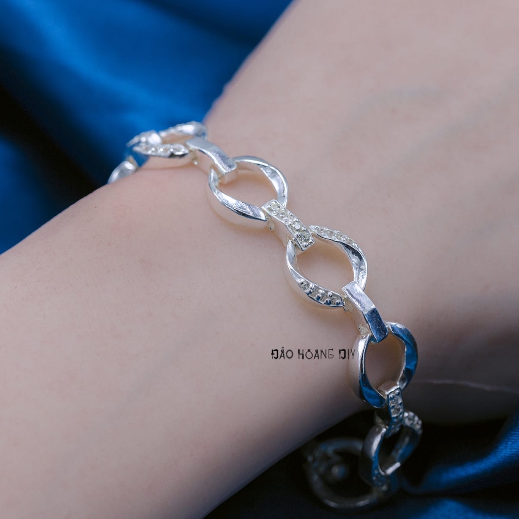 Lắc Tay Bạc Nữ S990 Nguyên Chất Kiểu Bản To Dày Chắc Chắn L2410070007