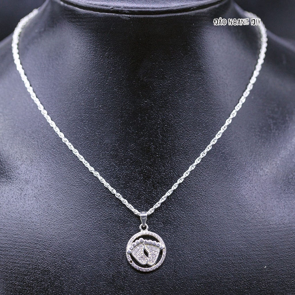 Mặt Dây Chuyền Bạc Nữ S990 Hình 2 Bàn Chân M2409220019