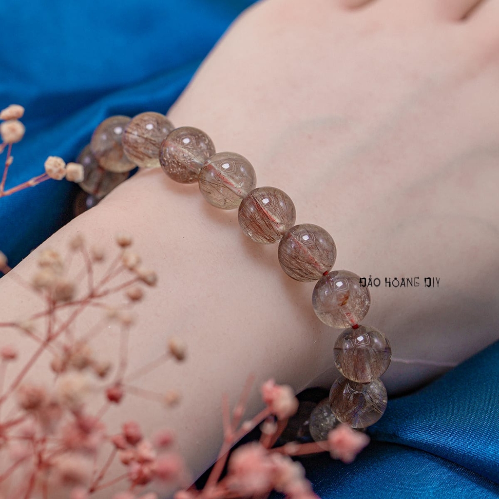Vòng Đá Thạch Anh Tóc Đỏ 10 Ly V2411060023