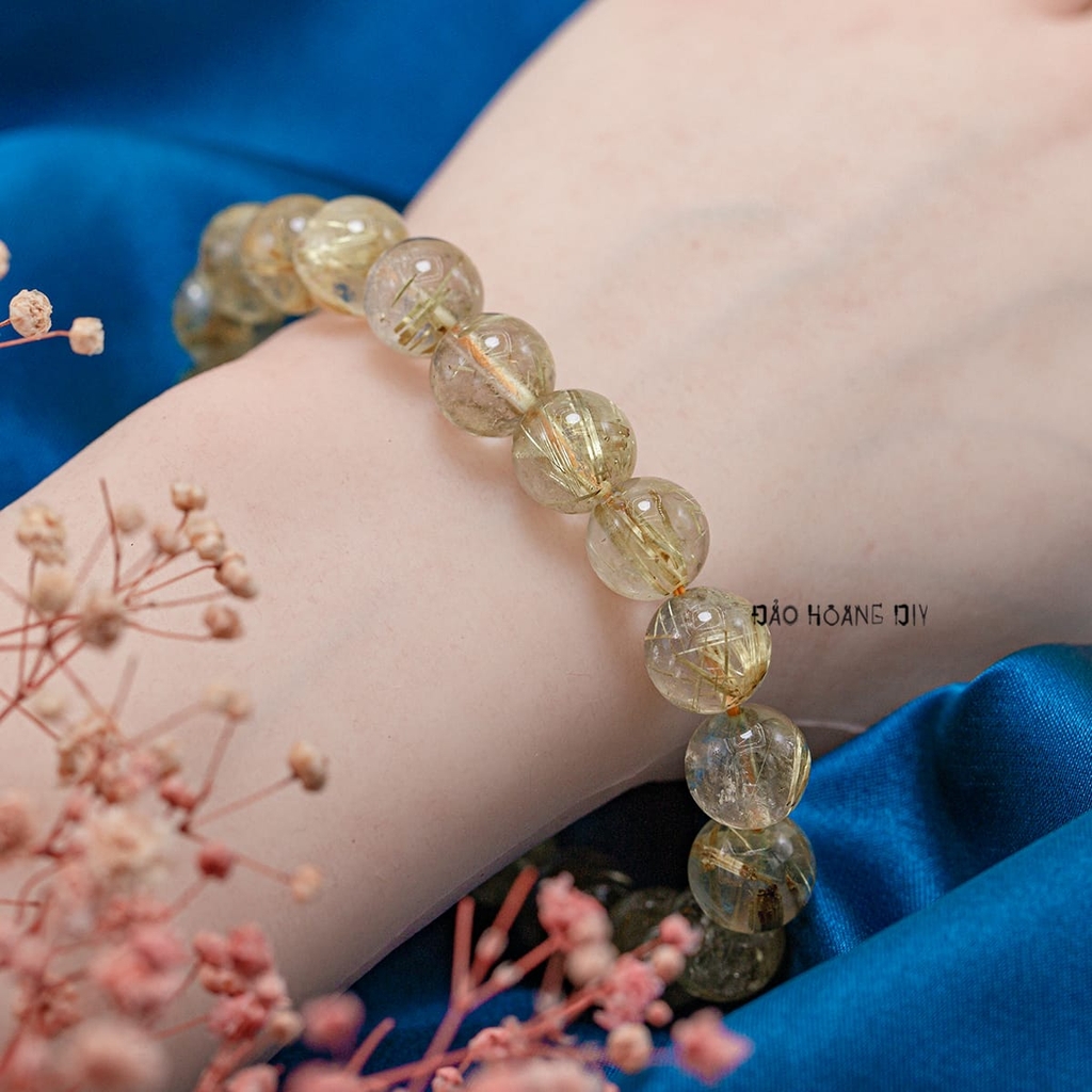 Vòng Đá Thạch Anh Tóc Vàng 11 Ly V2411060014