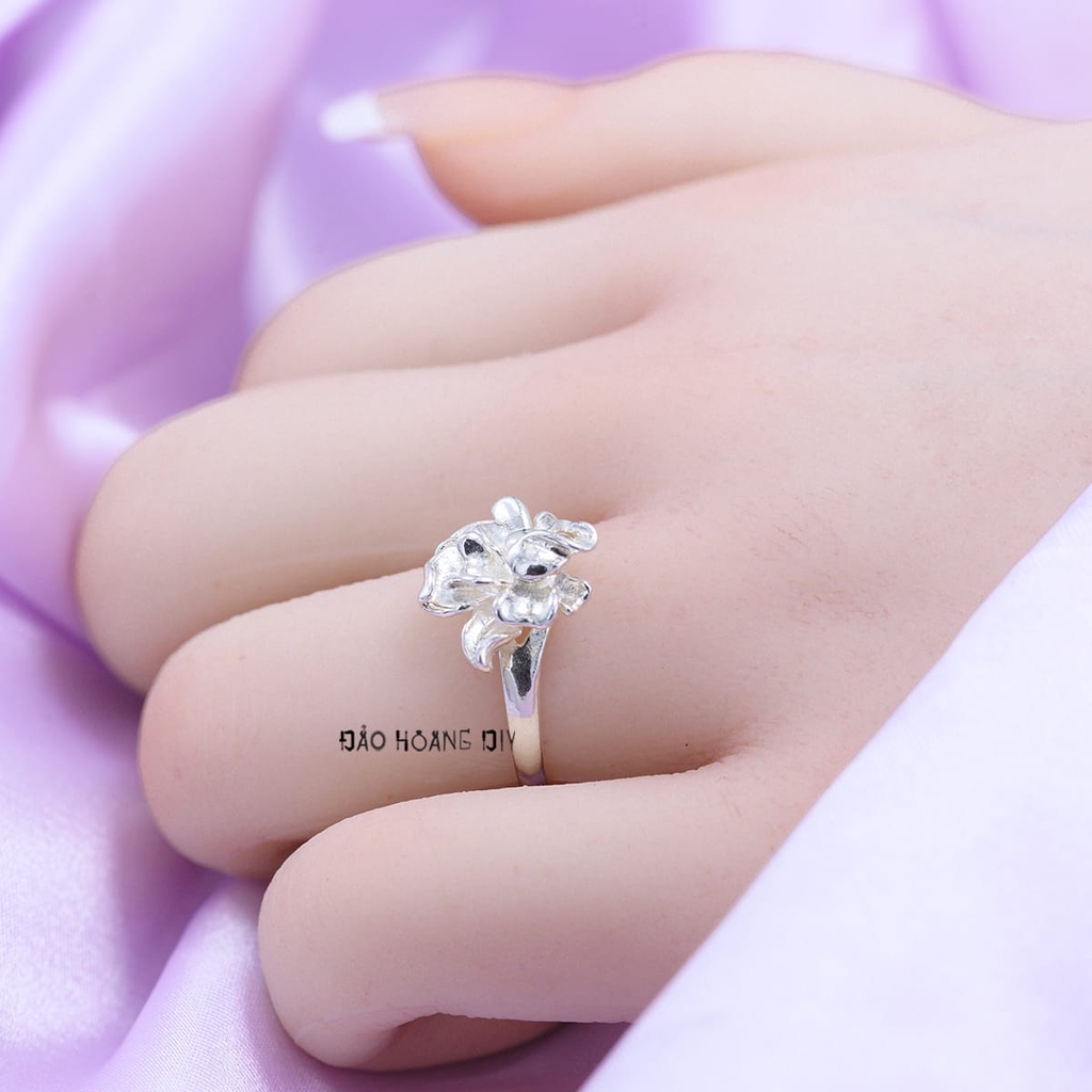 Nhẫn Bạc Nữ Trơn Không Đá Hình Hoa Hồng Đẹp Sang Trọng N2408240001