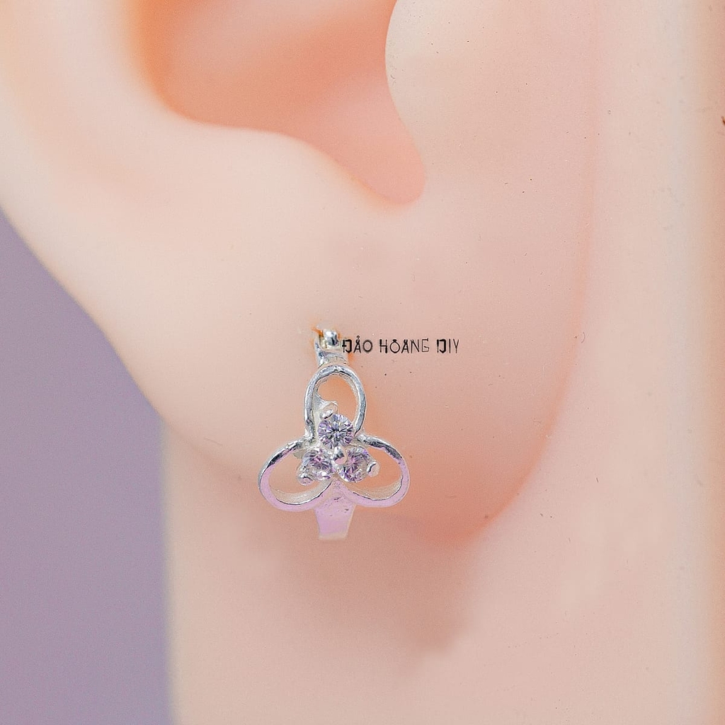 Bông Tai Bạc Nữ Kiểu Bật Hoa 3 Cánh Trơn Đơn Giản H2410280074