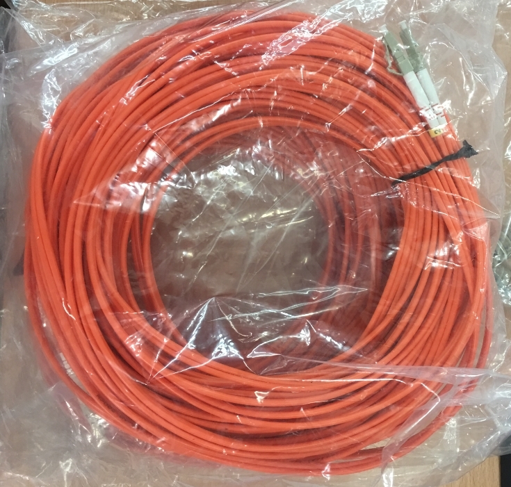 Dây Nhẩy Quang LC to SC Duplex 50M Multimode Fiber Optic Patch Cable OS2 50/125 3.0mm PVC Length 50M