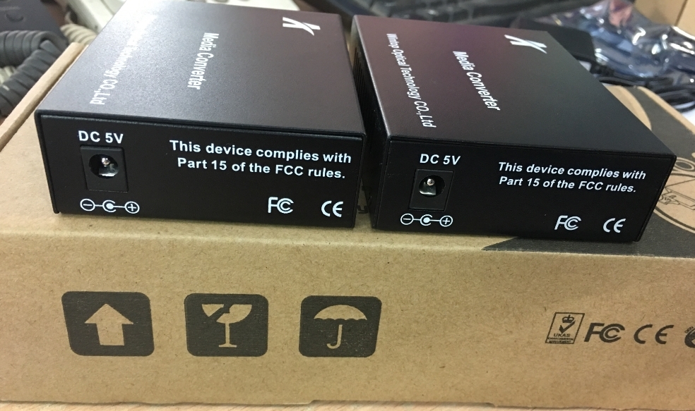 Bộ Chuyển đổi Quang Điện WINTOP YT-8110SB-11-20A/B Media Converter 10/100 Mbps to WDM 100FX Single-Mode 20 Km SC (2 Unit/PAIR)