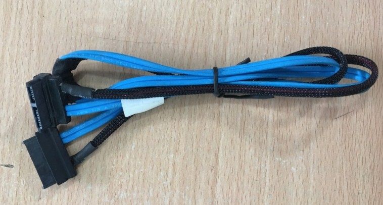 Cáp HP PROLIANT DL385 G5P SERVER SATA OPTICAL DRIVE POWER CABLE 484355-005 Length 60Cm