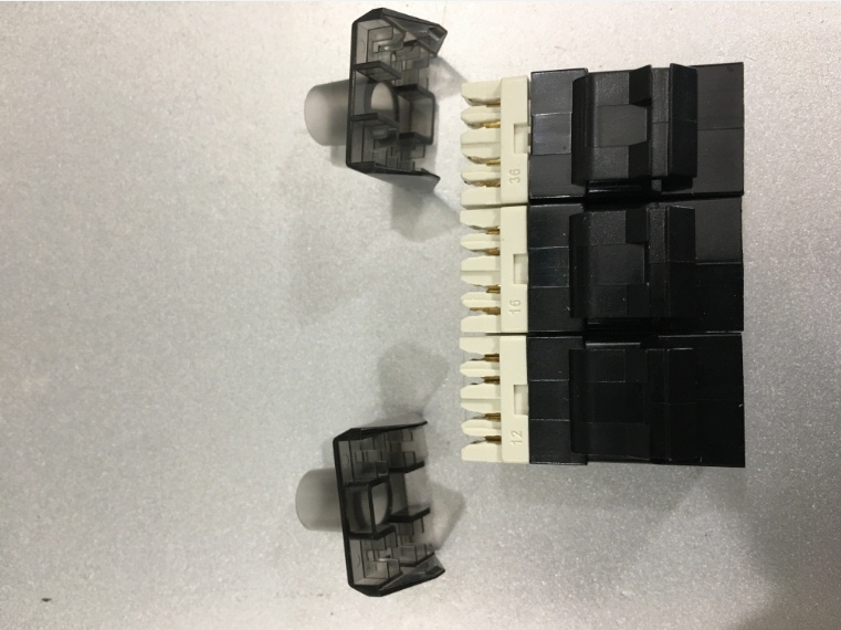 Nhân Mạng COMMSCOPE 1375015-2 Modular Jack RJ45 CAT 6 SL 110 JACK T568A/B BLACK