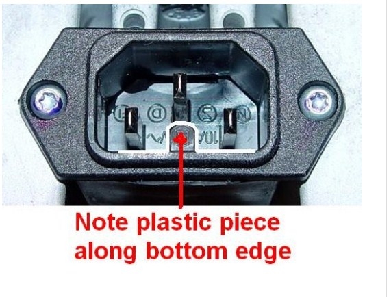 Đầu Đấu Nối Dây Cắm Điện IEC320 C15 Female Plug Power Connector 3 Pin Socket 10A 250V WD-SS WD-09