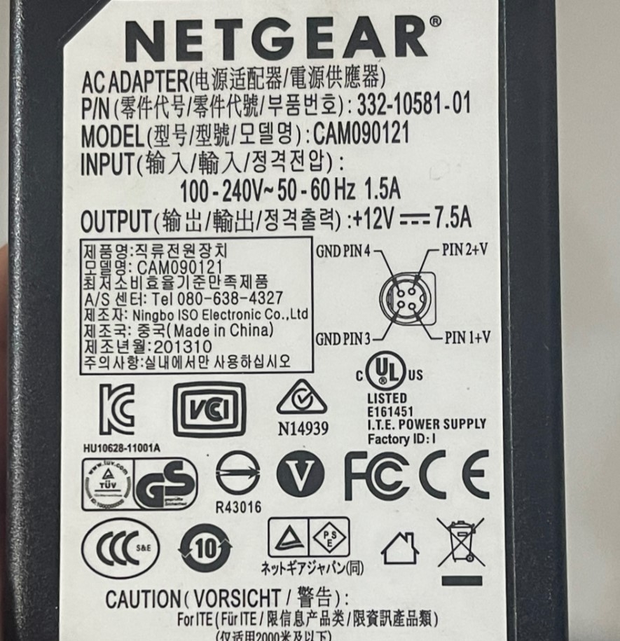 Adapter 12V 7.5A NETGEAR CAM090121 Connector Size 4 Pin 10mm Mini Din For Thiết Bị Lưu Trữ Dữ Liệu Netgear RND-4C 4-Bay Network Advanced Storage with 4 trays