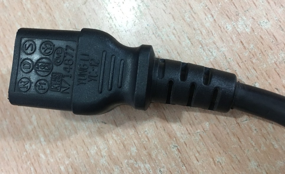 Dây Nguồn Máy Chủ Chính Hãng  Yung Li YC-12 YP-32 AC Power Cord IEC60320 IEC C13 to C14 10A 250V 3x1.0mm Length 1.8M