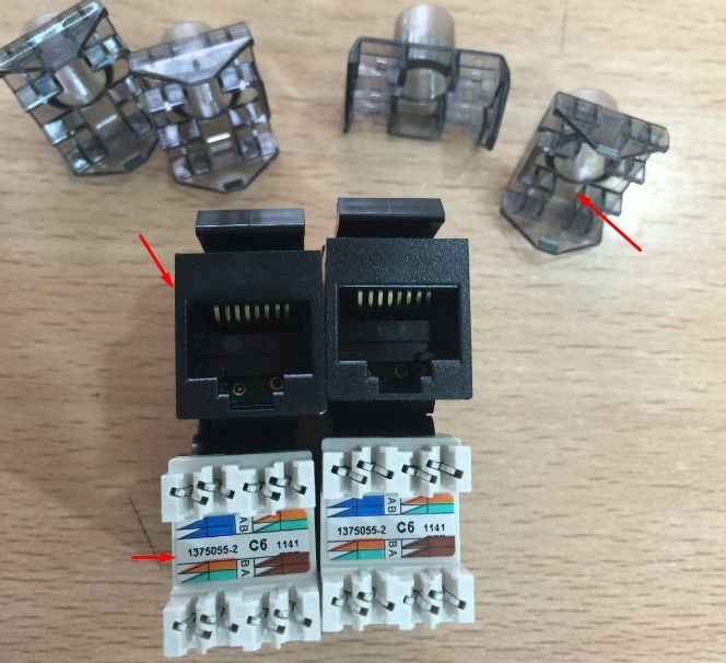 Nhân Mạng AMP TE CONNECTIVITY 1375055-2 CAT6 JACK SL SERIES-BLACK