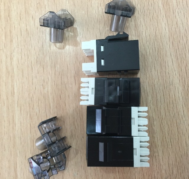 Nhân Mạng AMP TE CONNECTIVITY 1375055-2 CAT6 JACK SL SERIES-BLACK