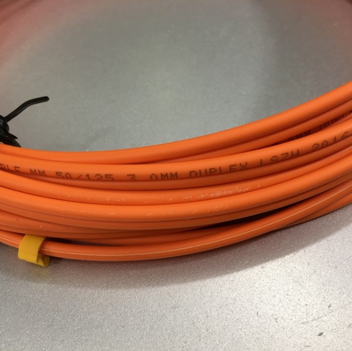 Dây Nhẩy Quang SC to LC Duplex Multimode Fiber Optic Patch Cord SC-LC Cable OS2 50/125 3.0mm PVC Length 3M