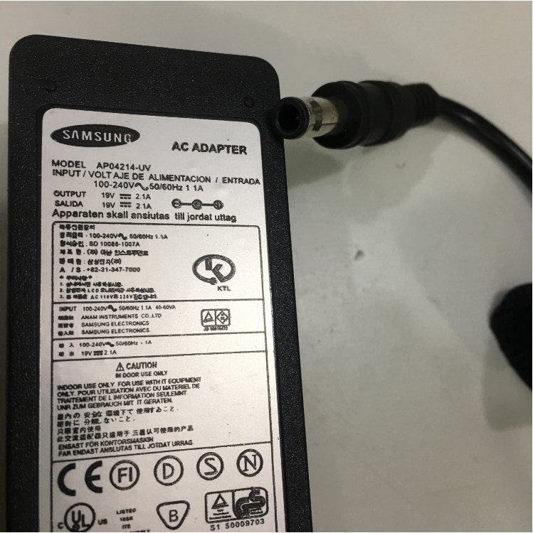 Adapter 19V 2.1A SAMSUNG AP04214-UV Connector Size 5.0mm x 3.0mm