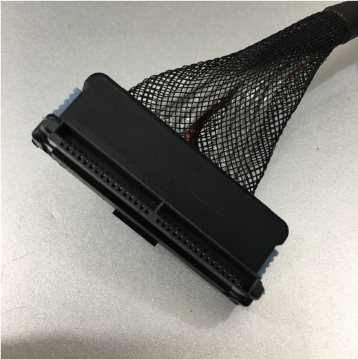 Dell PowerEdge R710 Mini-SAS A to PERC 6i Controller Cable 0TK038 Length 60Cm