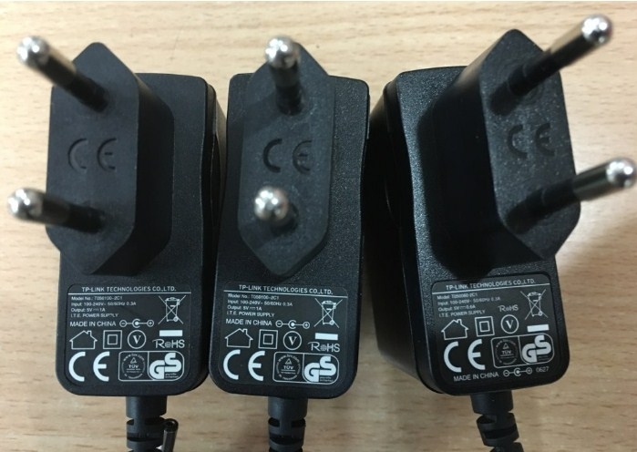 Adapter Original Tp-link T050100-2C1 5V 1A For Switch & Wifi Connector Size 3.5mm x 1.35mm