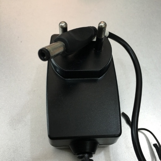 Adapter 12V 1250mA VNT-12V 1250 Connector Size 5.5mm x 2.1mm