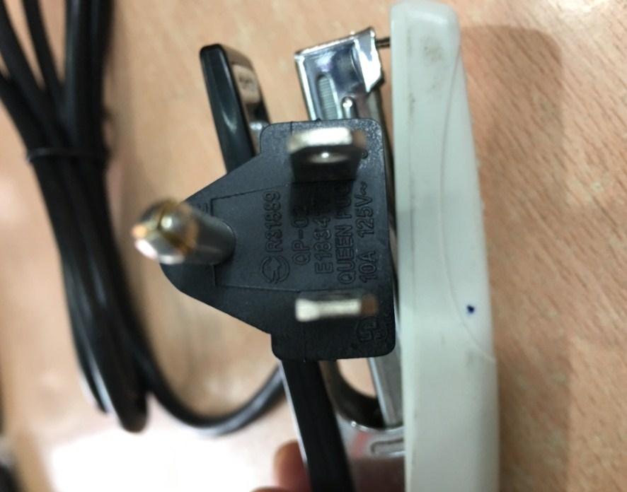 Dây Nguồn  QUEN PUO QP-02 QP-007 NEMA 5-15P to C13 AC Power Cord 10A 125V 3x0.824mm 18AWG Length1.8M