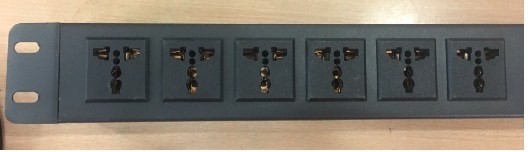 Thanh Phân Phối Nguồn 1U Rack 19 6 Ways Universal PDU MCB MITSUBISH 32A 250V For Rackmount Power Supply PC Industrial