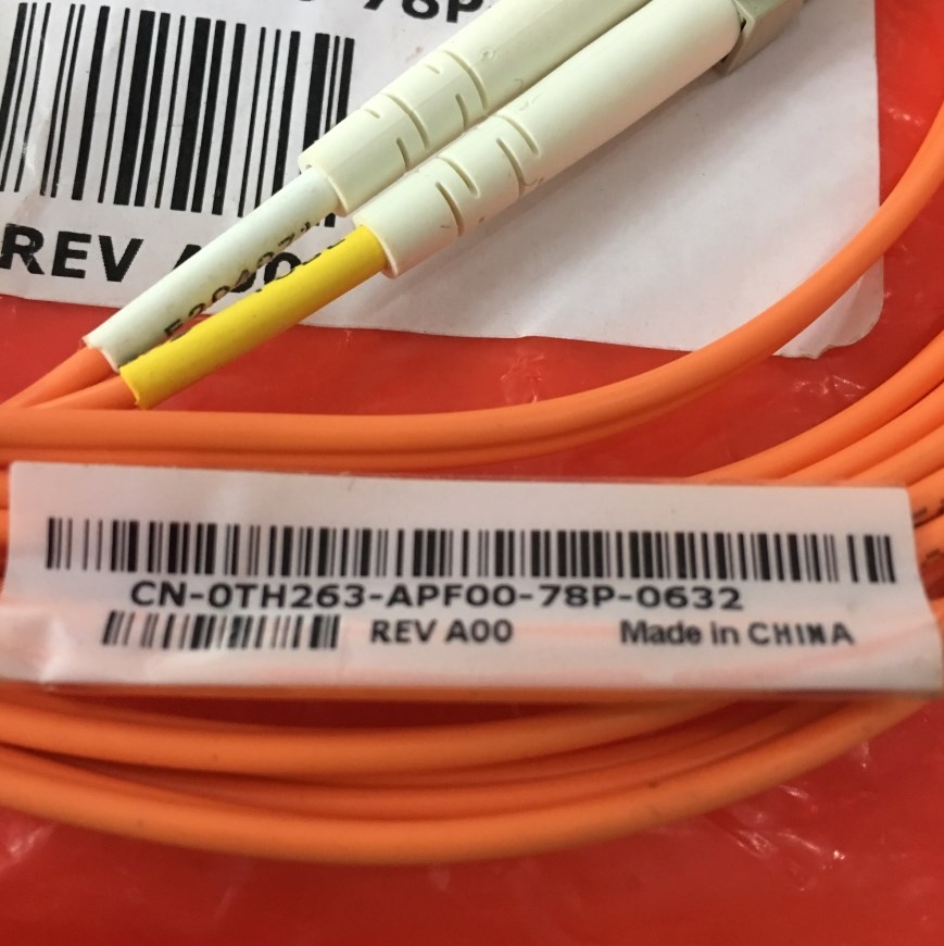 Dây Nhẩy Quang OM4 LC to LC Duplex 5M AMPHENOL 943-99573-1005 Multimode Fiber Optic Patch Cable OS2 50/125 2.0mm PVC Length 5M