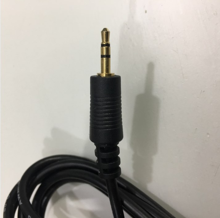 Cáp Điều Khiển APC Schneide 940-0299A  APC Serial Data Transfer Cable Serial For Network Device UPS Serial RS232 DB9 Female to 2.5mm mini phone Male Audio Length 2.5M