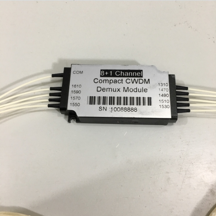 Compact CWDM Mux Demux Module 8+1 Channel Model 10088888