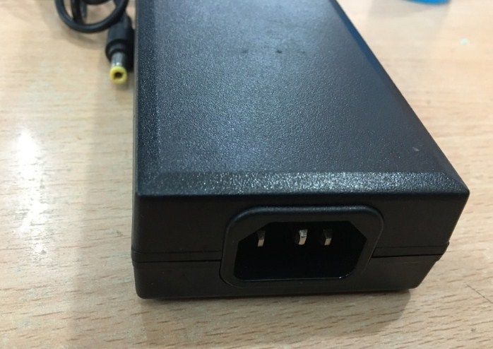 Adapter Original WELLTRONICS WTS-1205 12V 5A 60W For Router & Monitor LCD Connector Size 5.5mm x 2.5mm