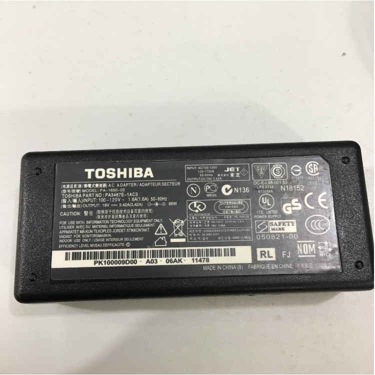 Bộ Chuyển Đổi Nguồn Adapter TOSHIBA 19V 3.42A PA-1650-02 Connector Size 5.5mm x 2.5mm