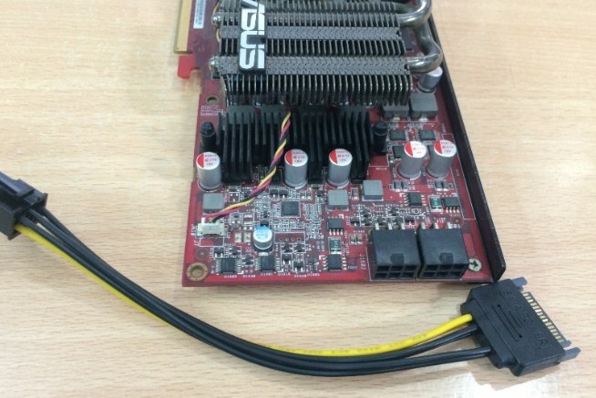 Cáp chuyển nguồn VGA SATA 15pin to 6pin PCI Express Card Power