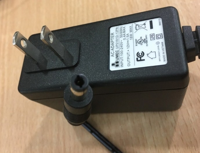 Adapter Kết Nối Hội Nghị Truyển Hình Polycom VVX 100 / 101 12V 1.5A Connector Size 5.5mm x 2.5mm