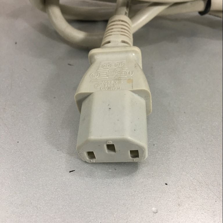 Dây Nguồn I-SHENG IS-011 IS-14 Power Cord C14 to C13 10A 18AWG 250V 3x0.75mm² Grey For L2 Switch and L3 Switch Network Rack Mount Length 1.6M