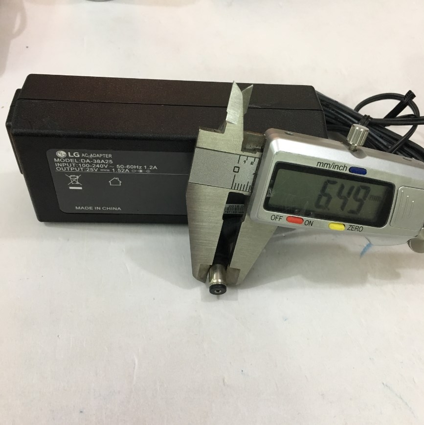 Chargeur 31V Pour Aspirateur QUIGG CVC-10 – Alimentation Secteur – Câble 110 Cm