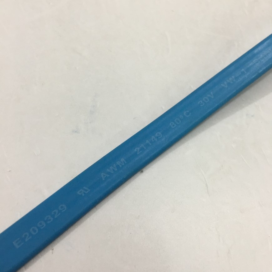 Cáp Dữ Liệu GIGABYTE Fe Original DATA SATA III 6Gbps 7 Pin 90 Degree Left Angle to Straight 7 Pin Cable PVC Blue Length 40Cm
