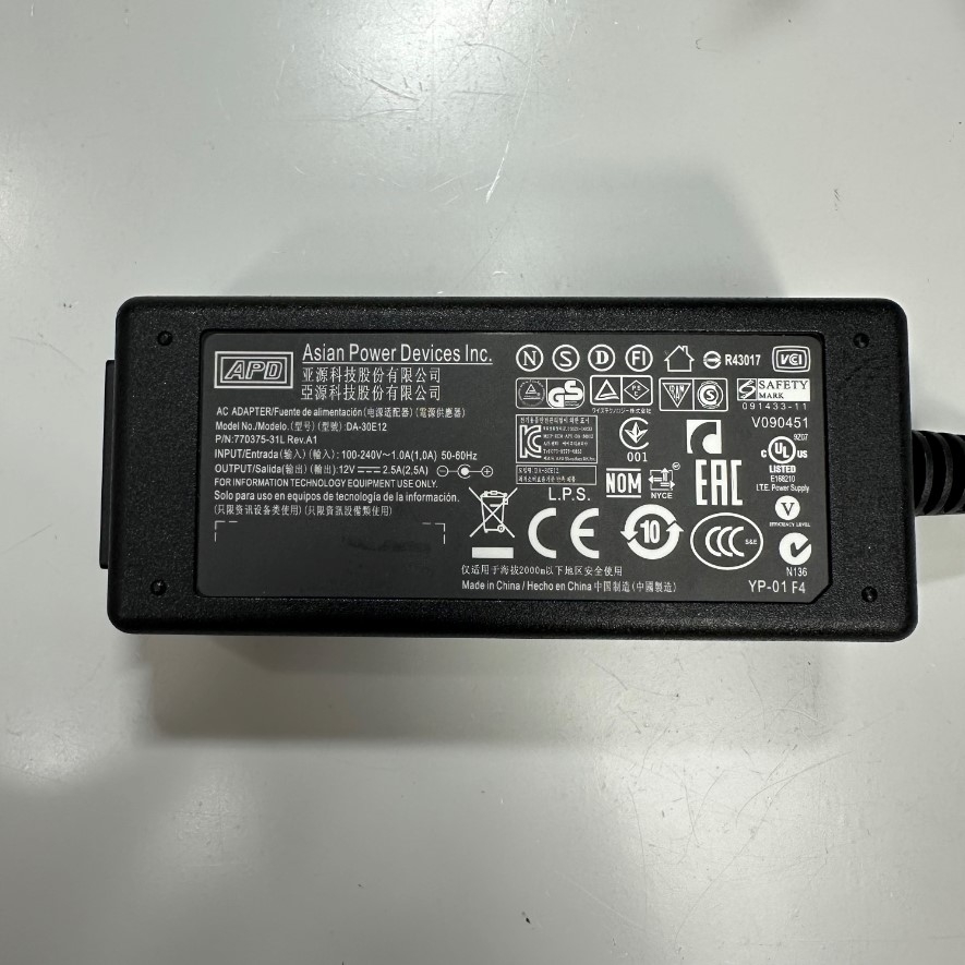 Adapter 12V 2.5A 30W APD Connector Tip Size 5.0mm x 3.0mm For Máy Đo Cáp Quang Yokogawa AQ7280 OTDR Series Power Supply